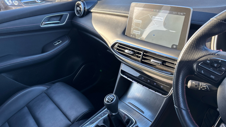 MG Hs 1.5 T-GDI Excite 5dr Petrol Hatchback